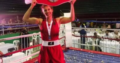 Alistan debut profesional de la ‘Sirenita’ Fernández