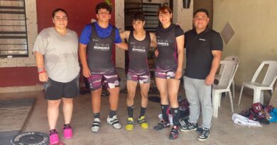 Logran atletas guaymenses resultados en halterofilia