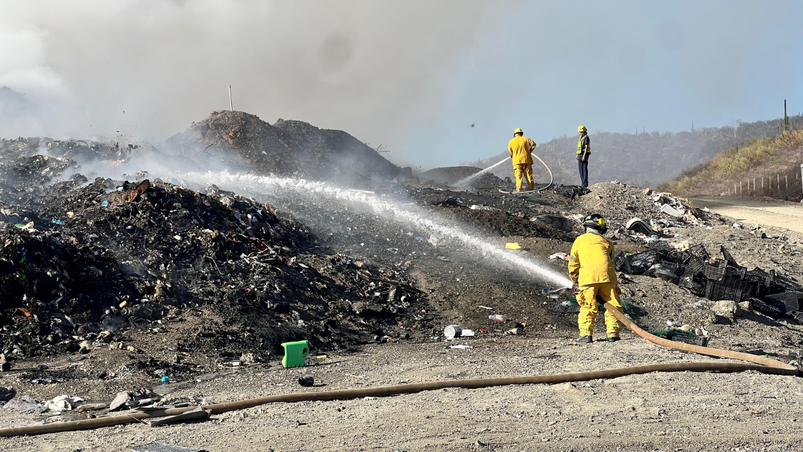 Se incendia área en el relleno sanitario