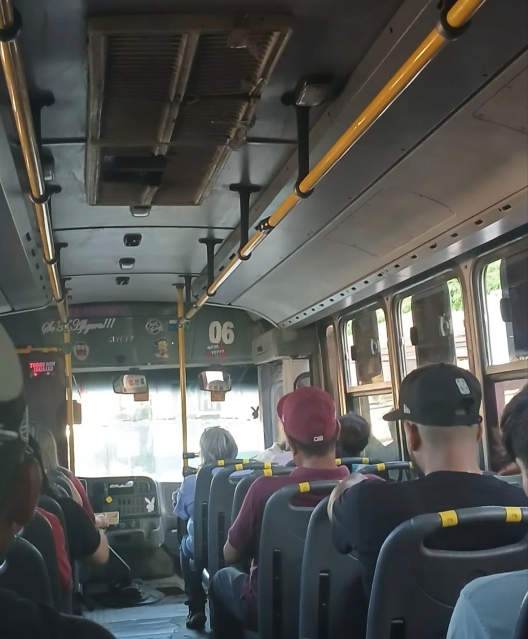 Temperaturas extremas y camiones siguen sin aire