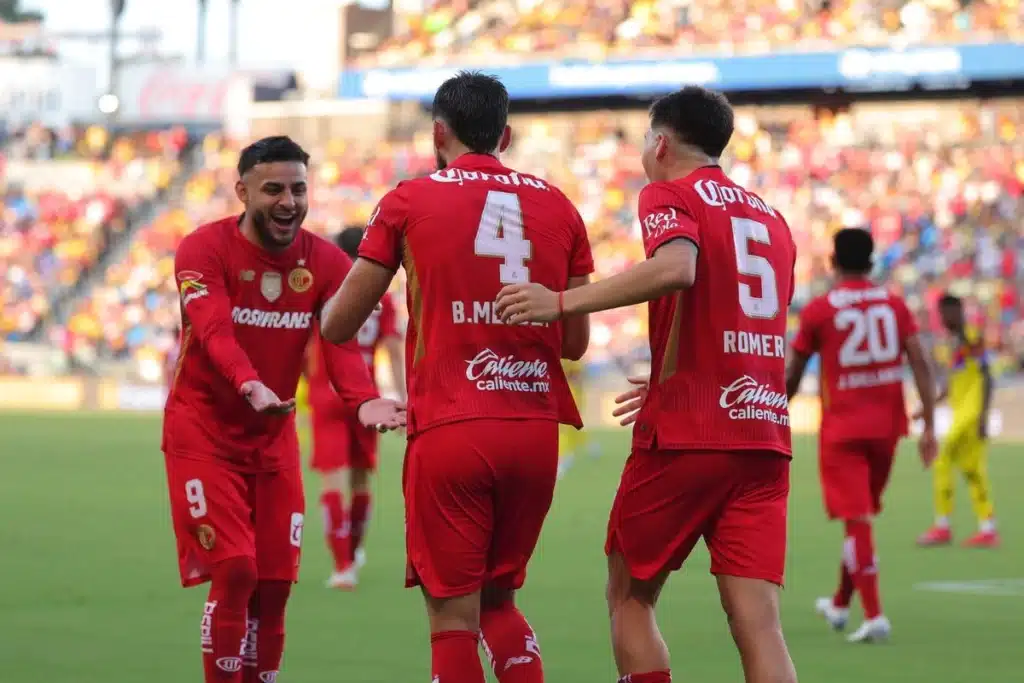 Toluca arrebata otro cetro al América; golea 3-1 y gana el Campeón de Campeones 1 toluca arrebata otro cetro al america golea 31 y gana el campeon de campeones 263d0354 4a67 48c9 a07c 73c21b9f7ca0 medialjnimgndimagefullsize