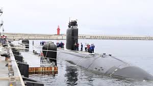 Ordena Trump despliegue de submarinos nucleares cerca de Rusia