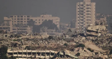 Ataque israelí en Gaza mata a 5 periodistas y 15 personas más en hospital