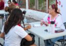 Atiende alcaldesa Karla Córdova a familias en la colonia Miguel Hidalgo