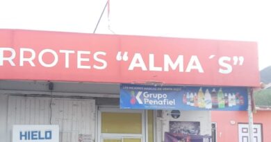 Asaltan a taxista  con arma de fuego