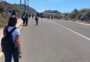 Estudiantes de Cet Mar batallan con transporte