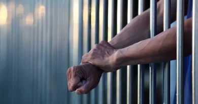 Arrestan a agresivo sujeto