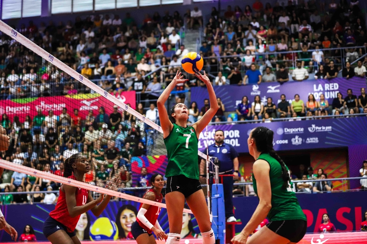 Volibolistas sonorenses conquistan plata con equipo mexicano en el “Final Six Femenil”