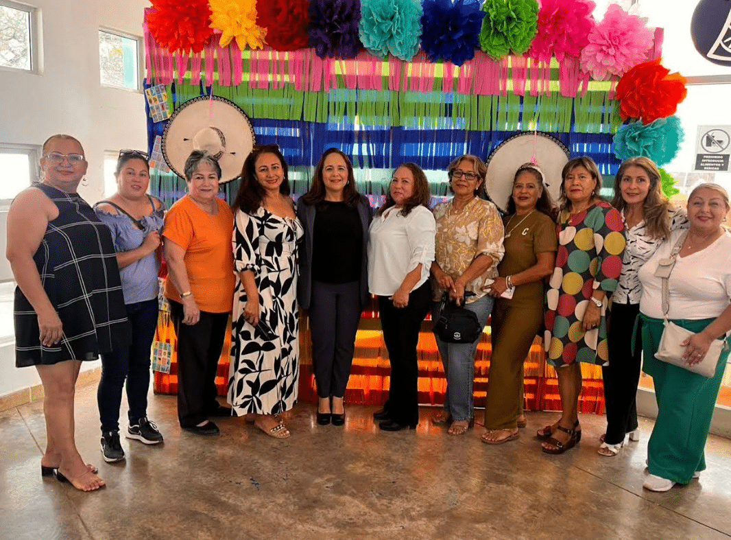 DIF apoya a adultos mayores