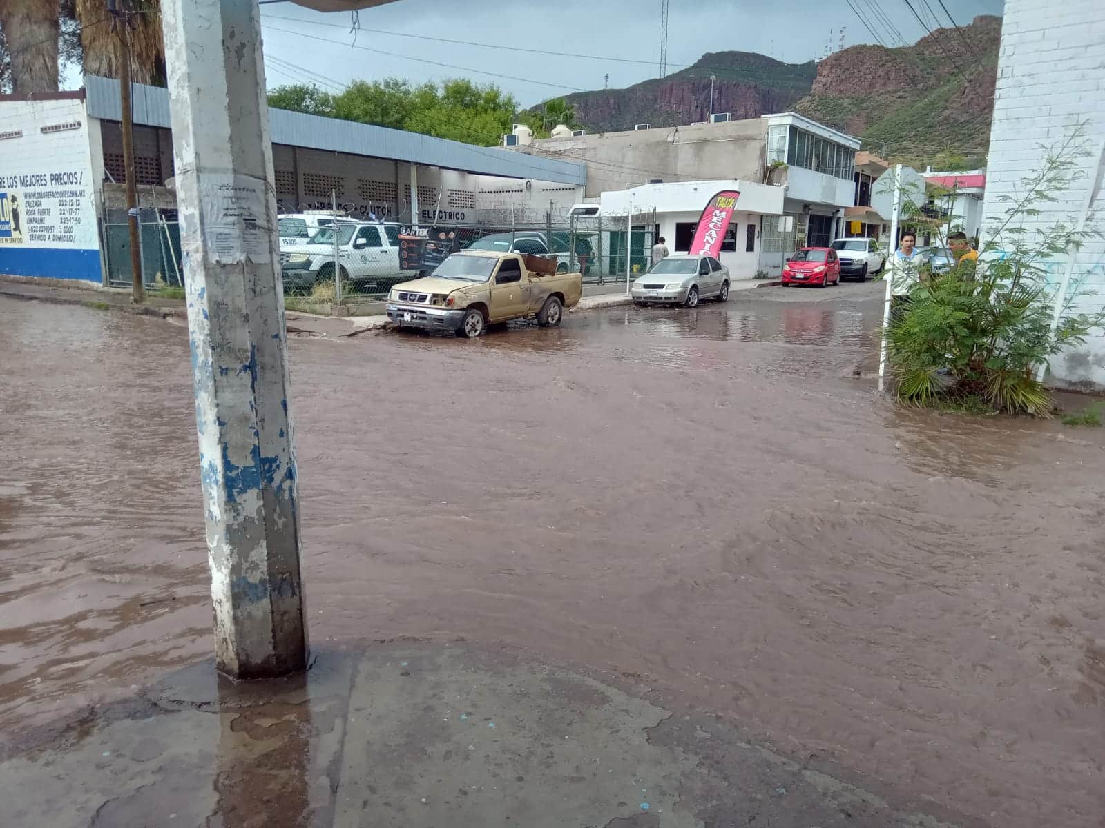 Exigen a la CEA cloración de calles