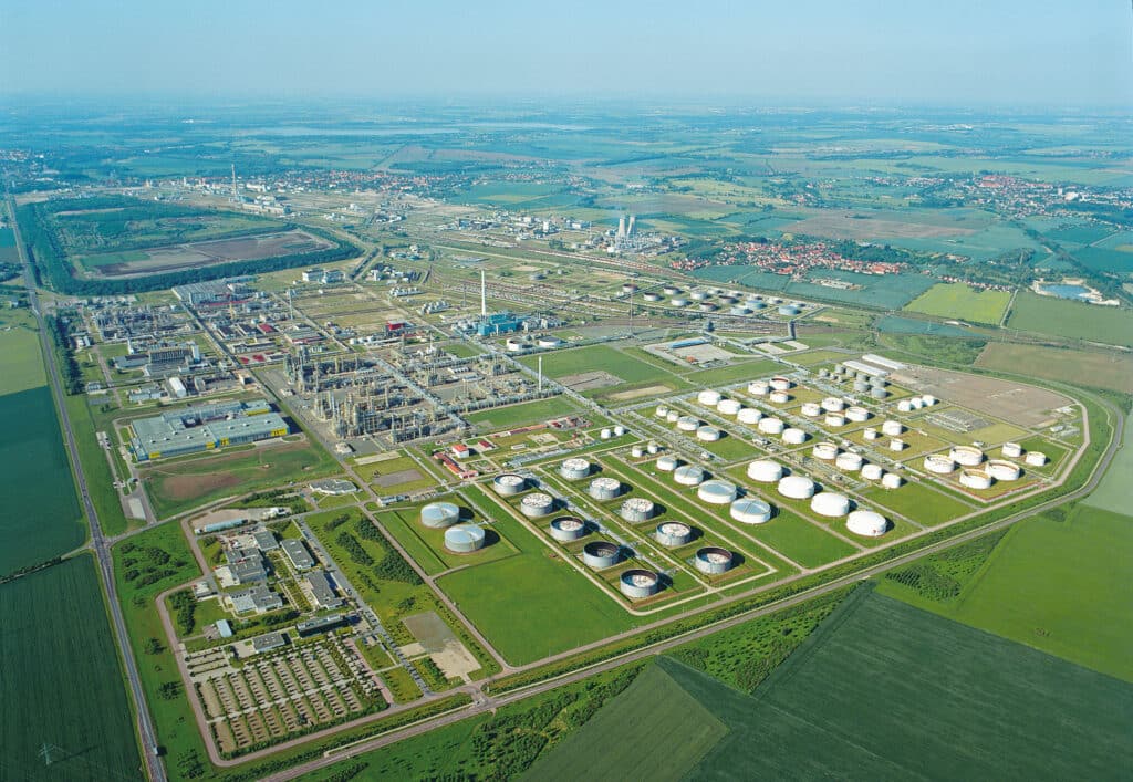 RWE Luftbild Leuna Total