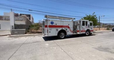 Controlan incendio de maleza