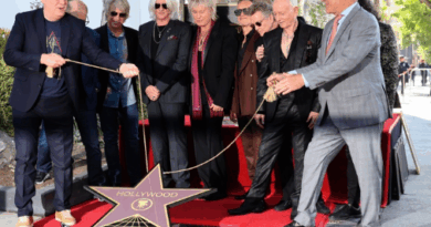 Def Leppard Recibe su Estrella en el Paseo de la Fama de Hollywood con Homenaje de Jon Bon Jovi