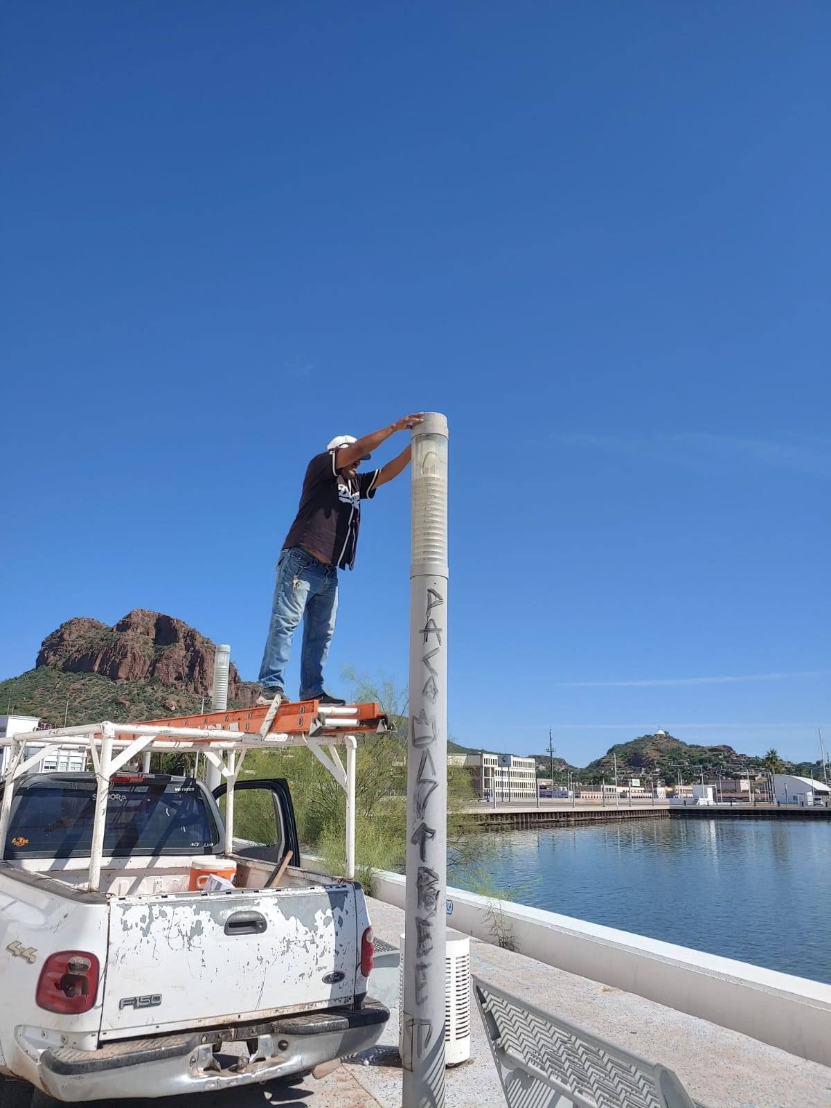 Se avanza en mejoramiento de luminarias