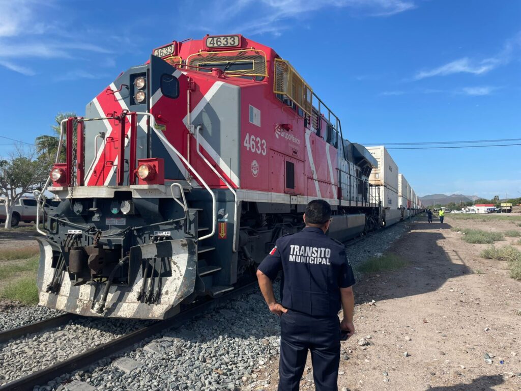 Embiste tren a taxi 1 210