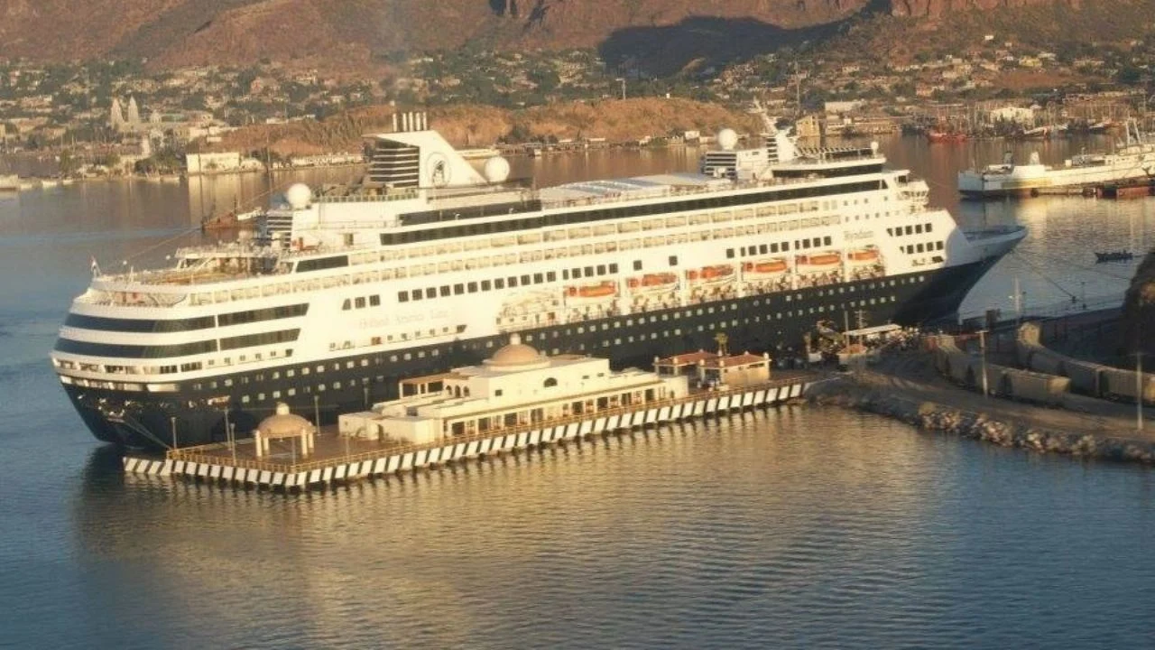 Anuncian arribo de crucero para Guaymas