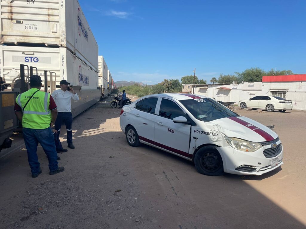 Embiste tren a taxi 4 213 1