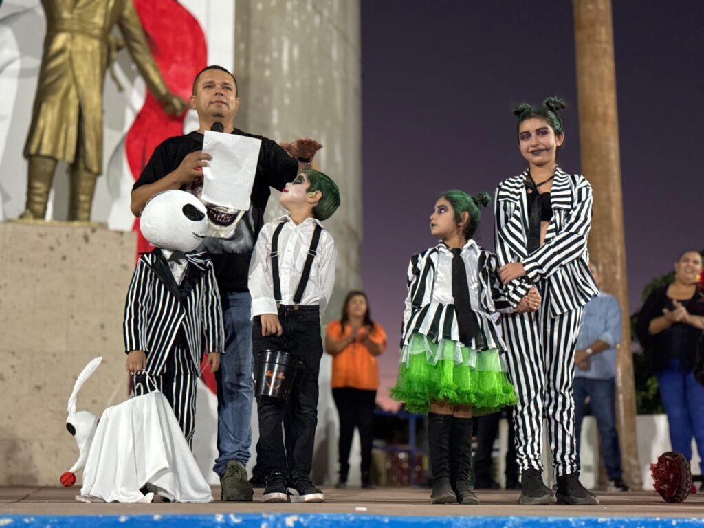 Con gran ambiente familiar se realiza la 5ta Caminata del Terror en Empalme 6 49 2