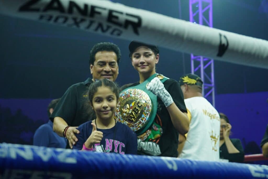 Derrota Camila Zamorano a Sana Hazuki retiene el cinturón mundial Átomo del CMB 4 494
