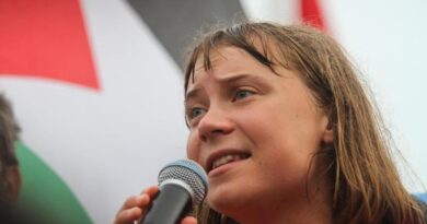 Greta Thunberg minimiza los “maltratos y abusos” israelíes a activistas y pide centrarse en el “genocidio”