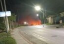 Se incendia predio frente a Pemex