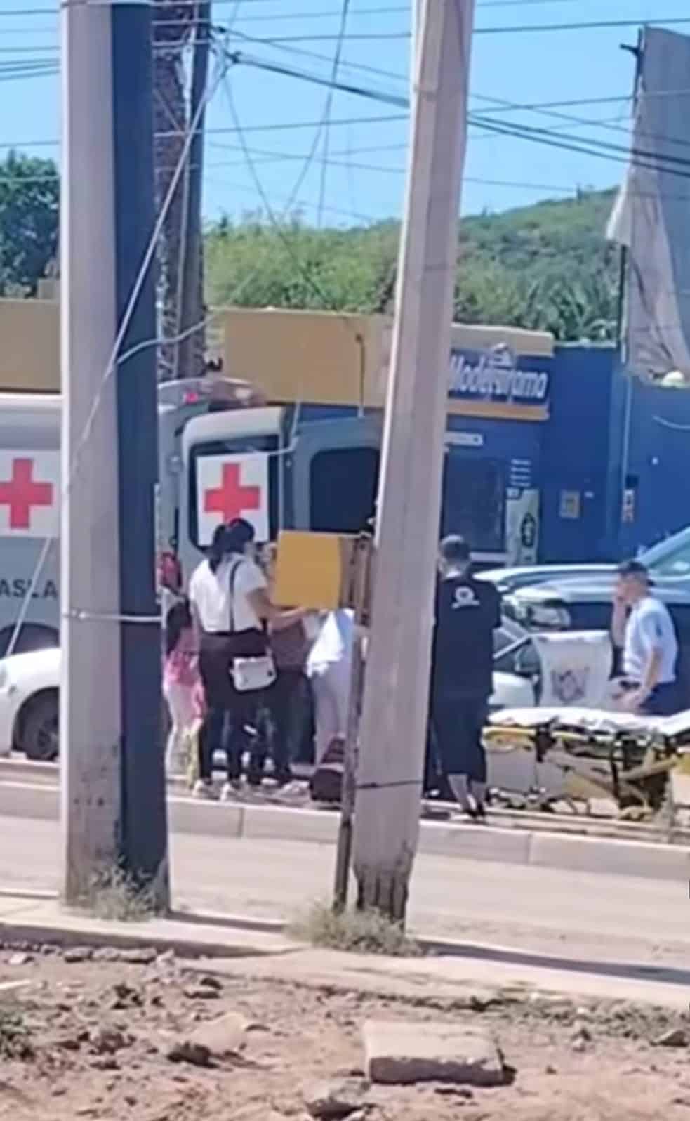 Marino provoca choque en puerto de Guaymas