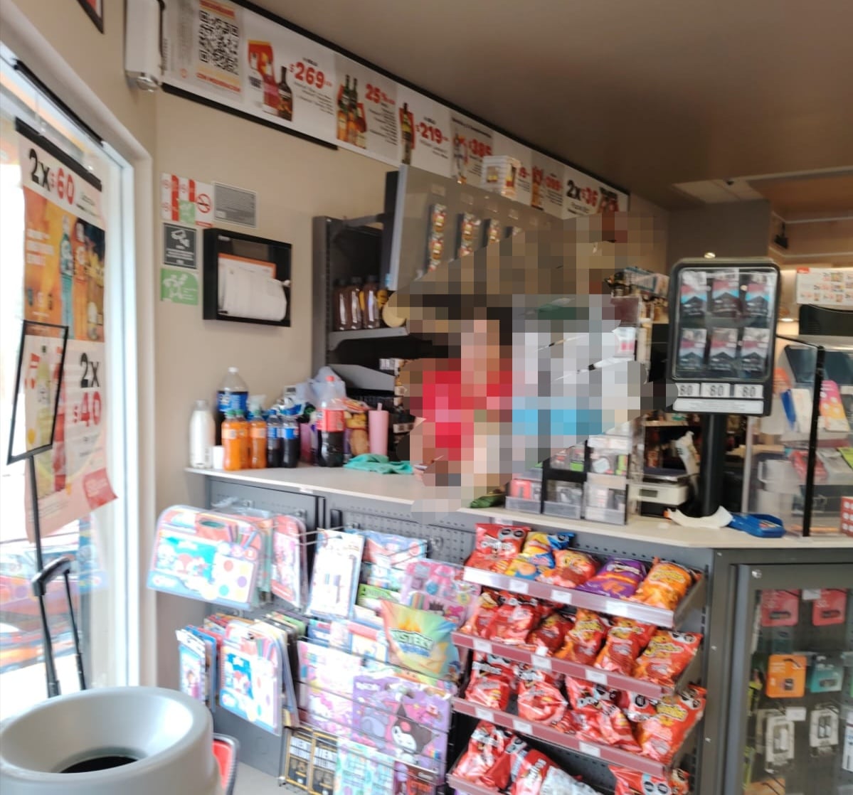 Saquean Oxxo en el centro de Guaymas