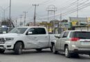 Deja daños materiales choque de vehículos en la Colonia Centro