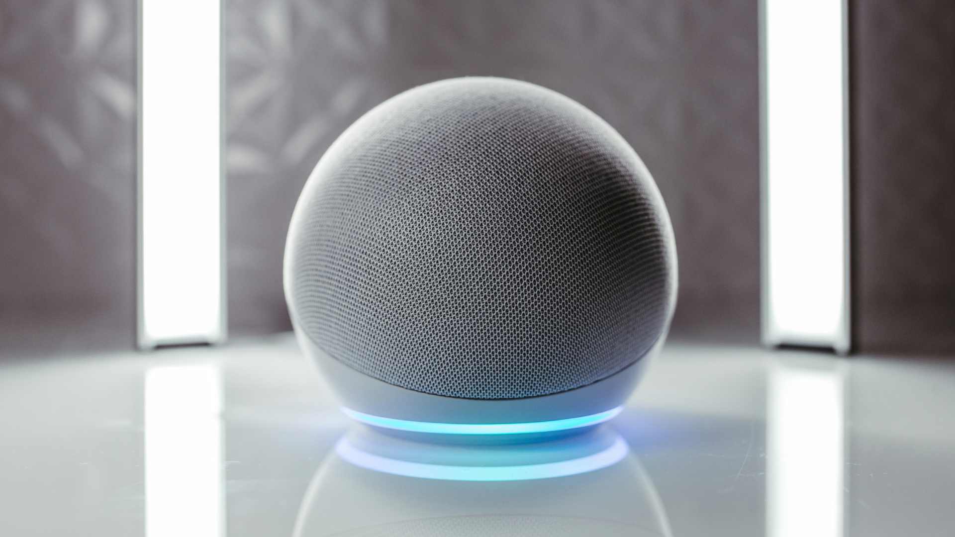 Amazon potencia sus dispositivos con una Alexa con más IA para ayudar sin distraer