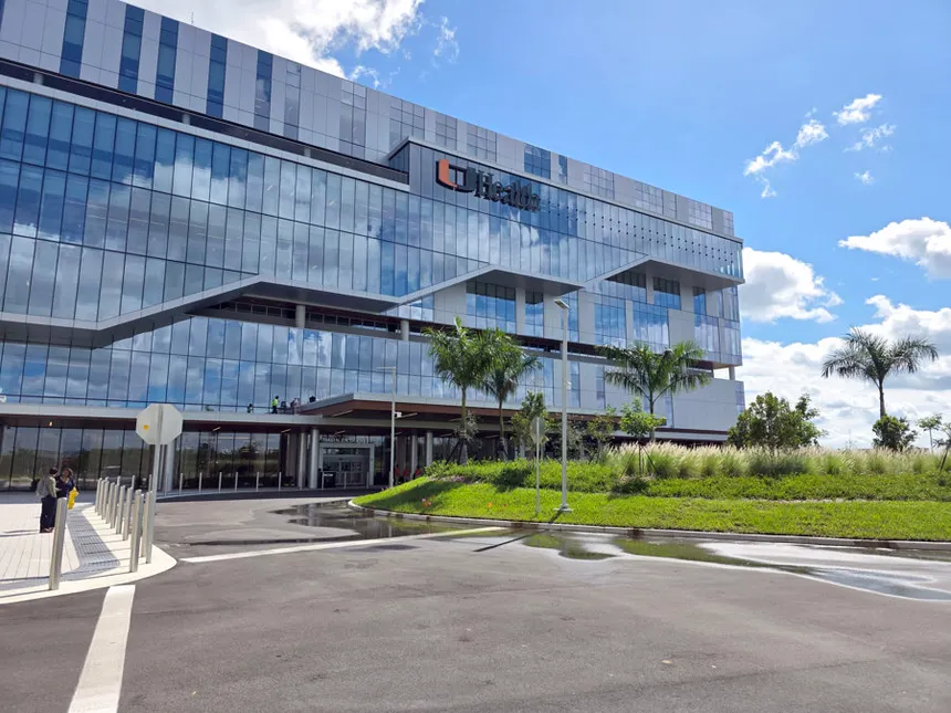 En miami un centro de salud implementa la IA