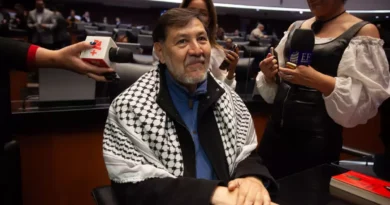Noroña pedirá licencia por viaje a Palestina