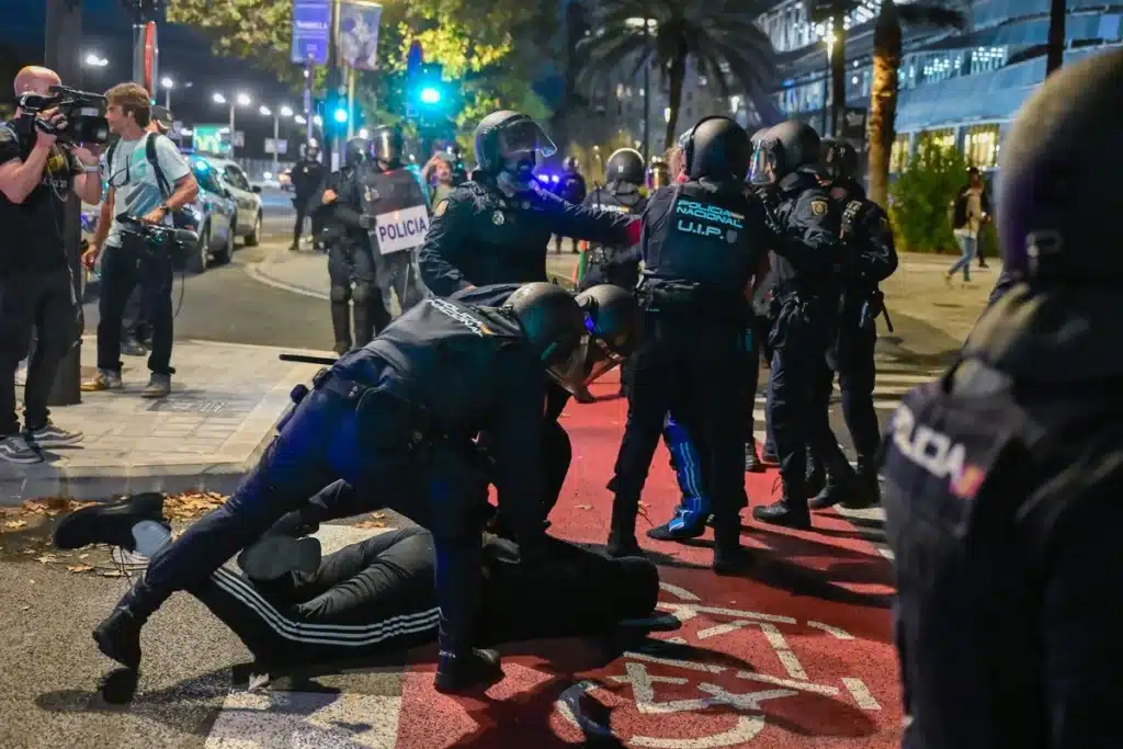 protesta propalestina en partido de la euroleague de basquetbol deja cinco detenidos 39c5187b ca60 41ee 90b0 faff9f4c0c88 medialjnimgndimagefullsize