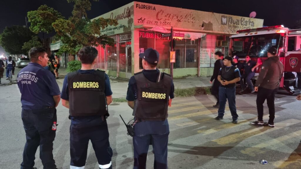 Saldo blanco en celebración de Halloween en Empalme 8 25