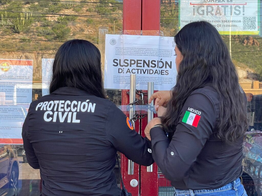 Clausuran tiendas Waldo´s en Guaymas 2 34