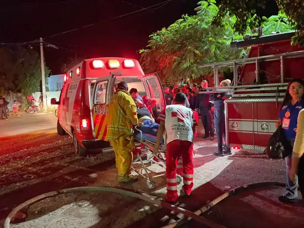 Se incendia vivienda en Ocotillo 1 7 387