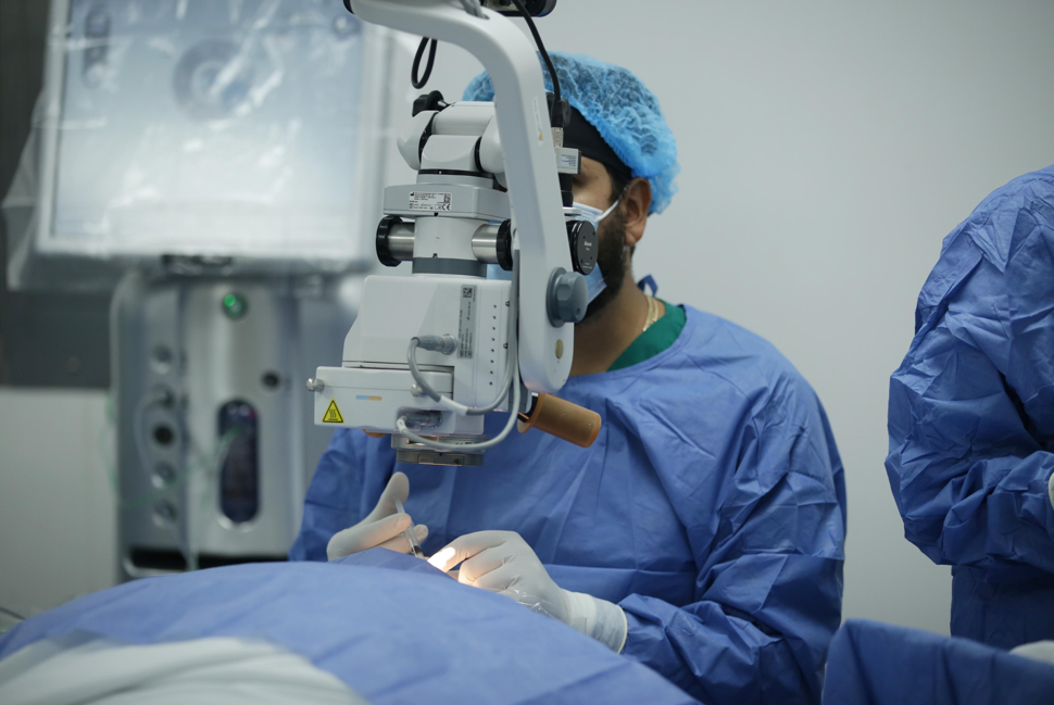 Hospital de Especialidades del CMN Siglo XXI del IMSS impulsa cirugías corneales de alta precisión con elevada tasa de éxito 2 978 1