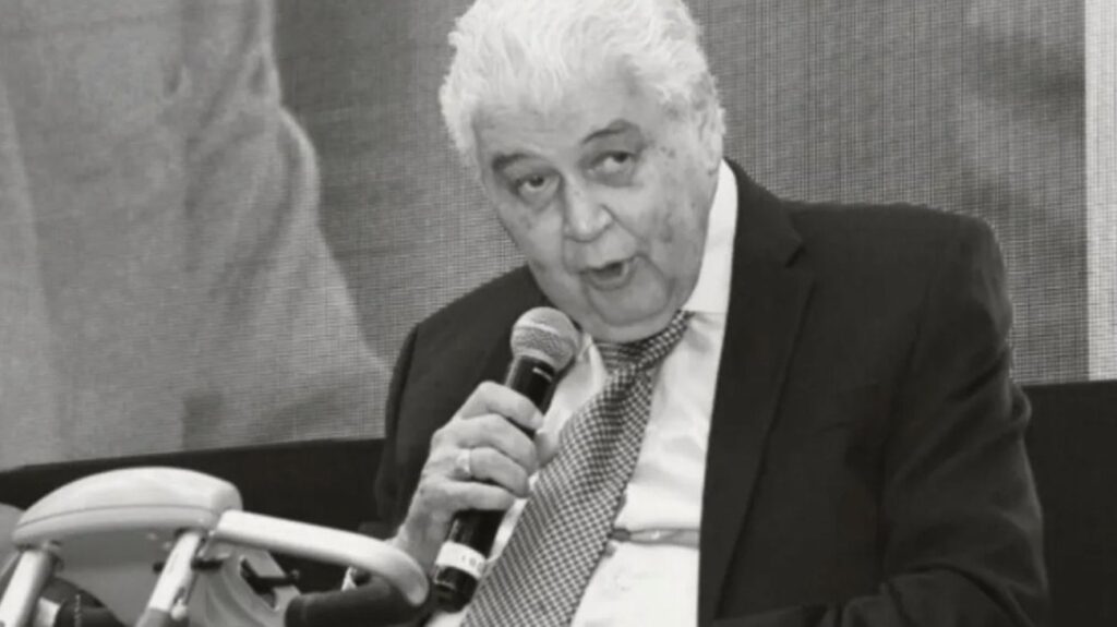 Muere Alfredo Elías Ayub, Exdirector de CFE 3 Alfredo Elias Ayub 1