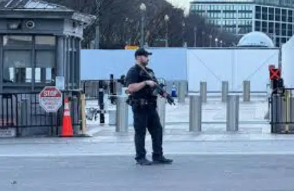 Dos agentes de la Guardia Nacional heridos en tiroteo cerca de la Casa Blanca
