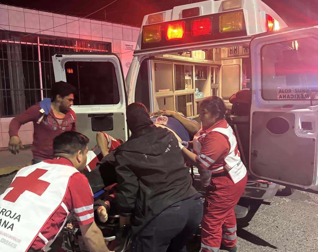 Motociclista vivo de milagro