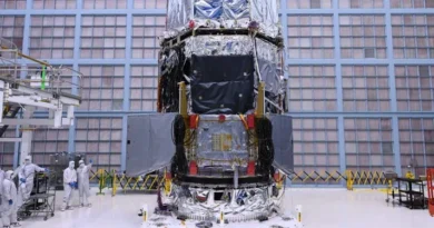 Instalado con exito el escudo solar del telescopio espacial Roman 010825 750x375 1