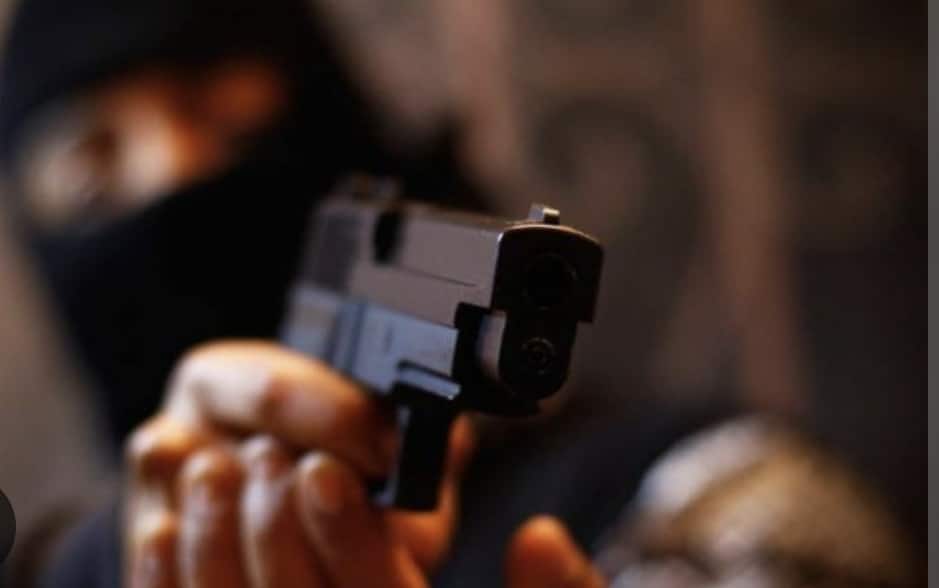 Encapuchados asaltan a comerciante en Guaymas Norte