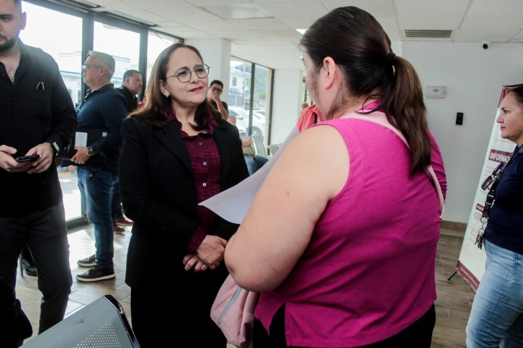 Remodelan edificio de Ingresos de Tesorería 2 WhatsApp Image 2025 11 19 at 1.22.34 PM 6