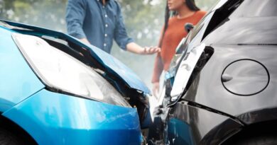 When to lawyer up after a car accident 1024x683 1