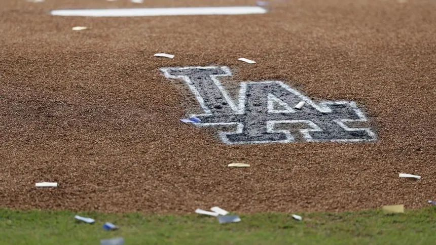 Inmigración: agentes cercan estadio dodgers tras festejo de serie mundial 2 inmigracion