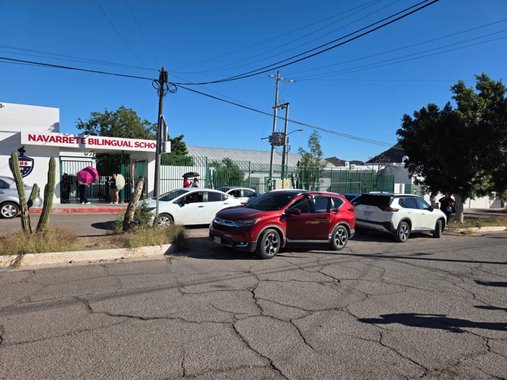 Piden vecinos evitar riesgos para estudiantes 3 200