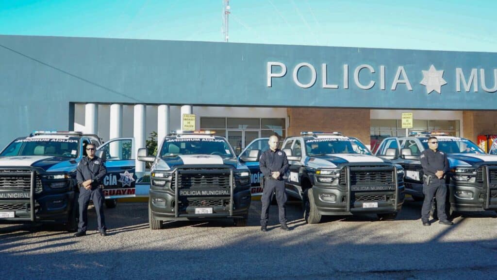 Recibe Ayuntamiento de Guaymas unidades para Seguridad Pública y Tránsito Municipal 2 232