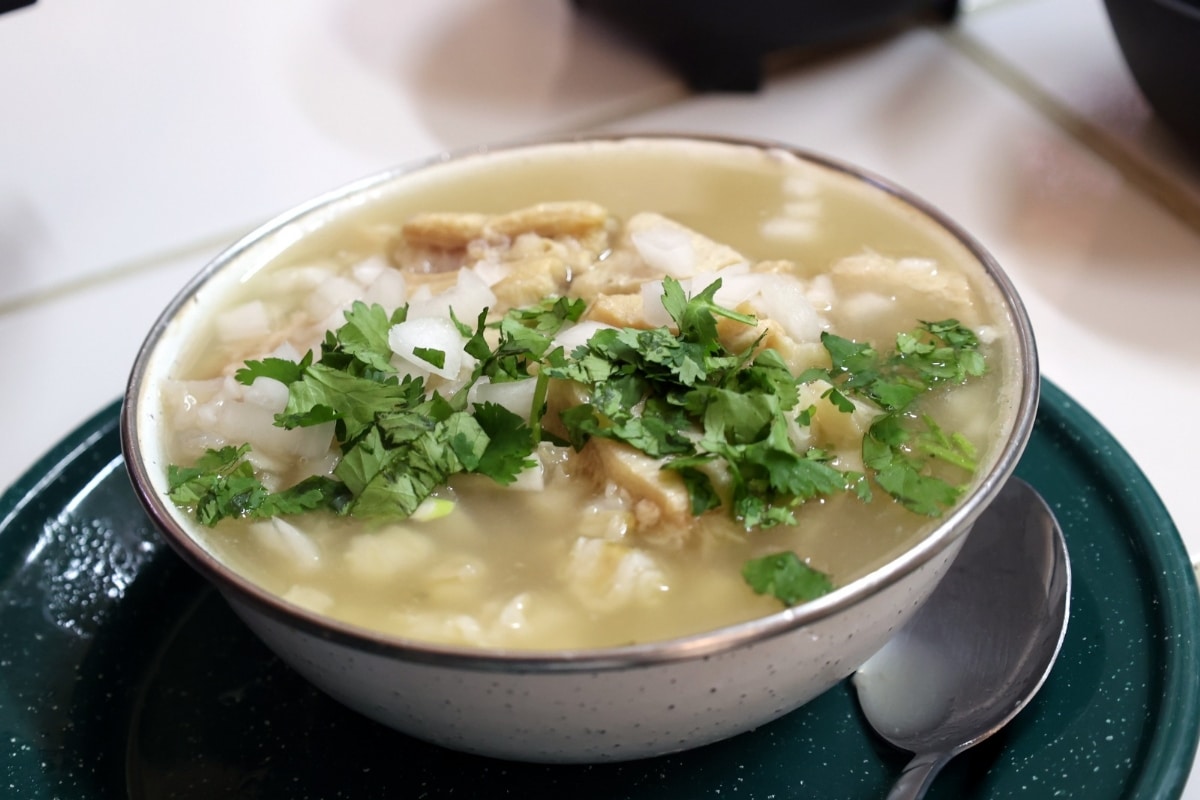 Llama Isssteson a evitar el exceso de alimentos en diciembre