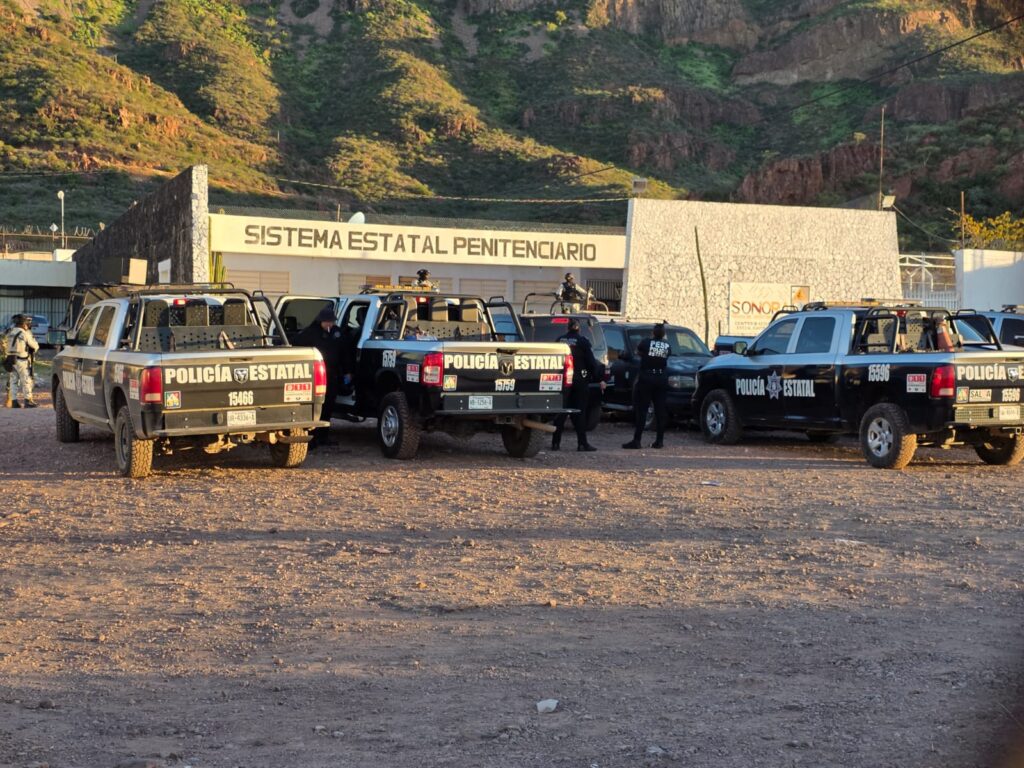 Realizan cateo en el Cereso de Guaymas 3 77