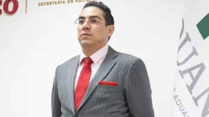 Alex Tonatiuh Márquez separado de su cargo como Director de Investigación Aduanera 1 Alex Tonatiuh Marquez 11