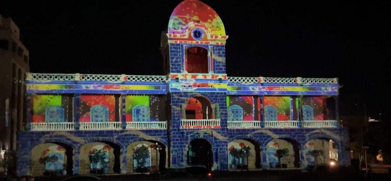 Proyectarán espectáculo navideño sobre palacio municipal